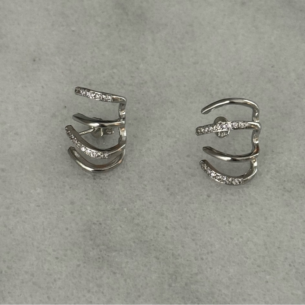 Sterling Silver Claw Multi Hoop Crystal Earrings 

Brand New - Picture 2 of 4